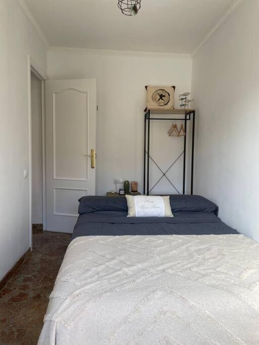 Cal Salmare Seafront Apartment With Rooftop Terrace And Pool 卡拉费尔 外观 照片